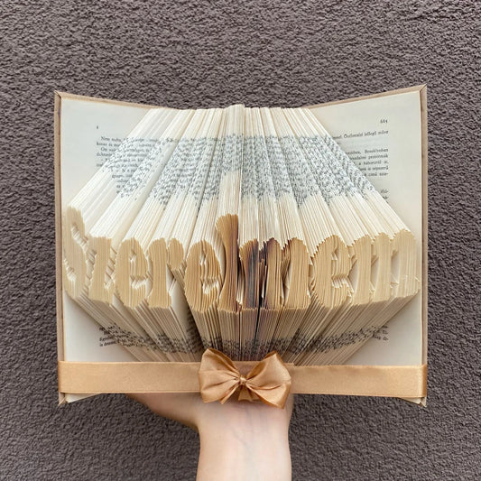 "SZERELMEM" könyvszobor